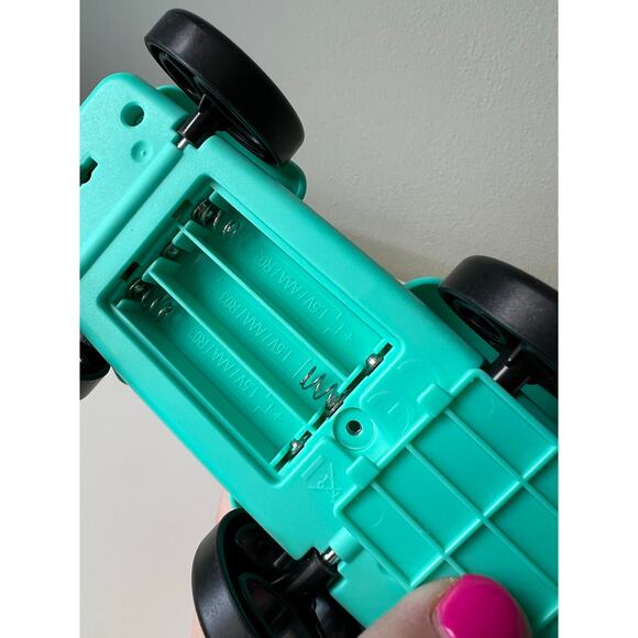 Disney Munchlings Ice Cream Cart Display Trinket Wagon - Picture 6 of 8